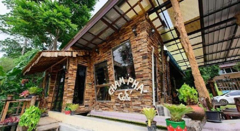 Kanta Hill Resort Nakhon Si Thammarat Esterno foto